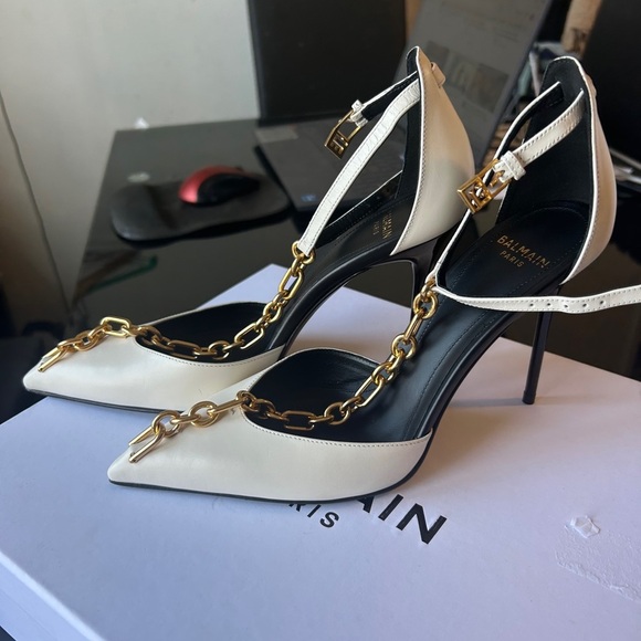 BALMAIN Sync Leather Stilettos With Pointed Toe - Picture 6 of 12